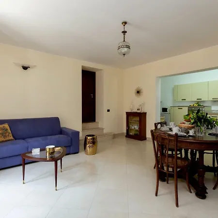 Holiday home Macrame In Centro Storico A