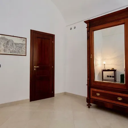 Macrame In Centro Storico A Tatil Evi *